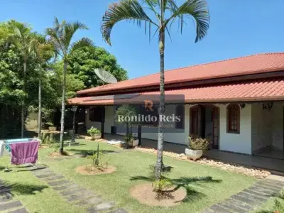 Casa com 4 quartos em Reta dos Ipês, Cachoeiras de Macacu - 377m²