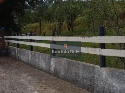 Sítio com 4 quartos em São J B M - T Distrito, Cachoeiras de Macacu - 200m²