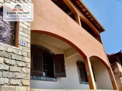 Casa com 3 quartos em Inconfidentes, Contagem - 570m²