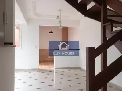 Casa de Condomínio com 3 quartos em Parque Rincão