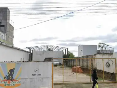 Galpão com 0 quartos em Centro, Caçapava do Sul - 300m²