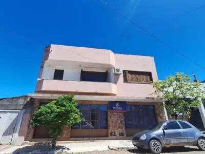 Apartamento com 3 quartos em Centro, Caçapava do Sul - 143m²