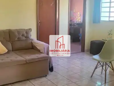 Casa com 3 quartos em Jardim Primavera, Ribeirão das Neves - 110m²