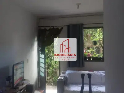 Casa Geminada com 2 quartos em Maria Helena, Belo Horizonte - 45m²