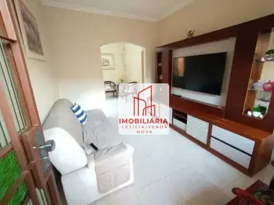 Casa com 2 quartos em Lagoa, Belo Horizonte - 105m²
