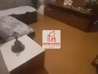 Casa com 3 quartos em Santa Mônica, Belo Horizonte - 240m²