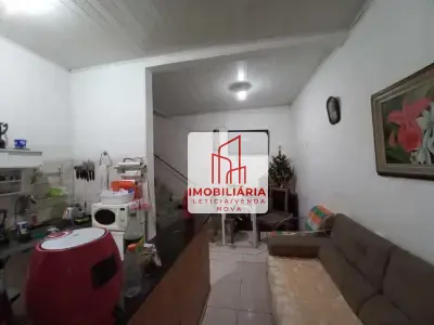 Casa com 3 quartos em Letícia, Belo Horizonte - 170m²