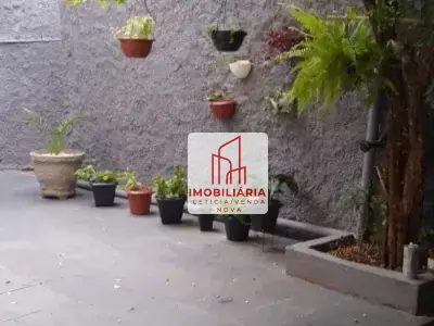 Casa com 2 quartos em Lagoa, Belo Horizonte - 150m²