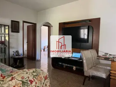 Casa com 2 quartos em Piratininga (Venda Nova), Belo Horizonte - 100m²