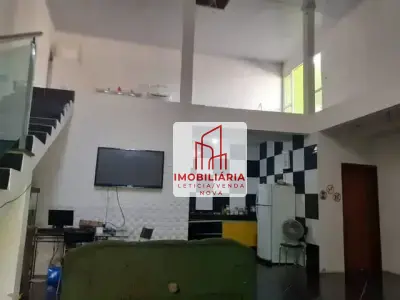 Casa com 2 quartos em Conjunto Taquaril, Belo Horizonte - 100m²