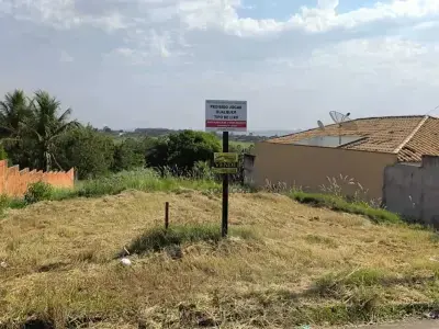 Lote / Terreno com 0 quartos em Centro, CHARQUEADA - 966m²