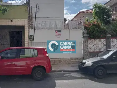 Casa com 3 quartos em Centro