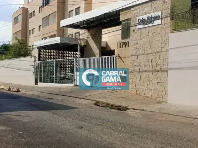 Apartamento com 3 quartos em Cristo Rei