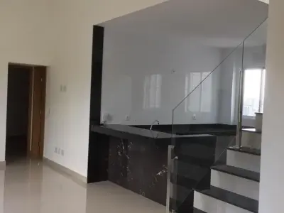 Cobertura com 2 quartos em Vila Paris, Belo Horizonte - 80m²