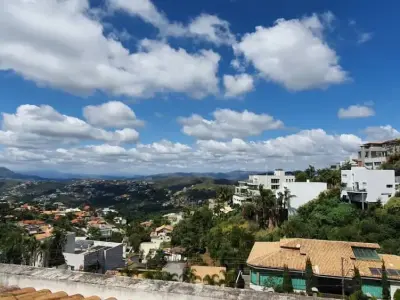 Casa com 4 quartos em Vila Castela, Nova Lima - 336m²