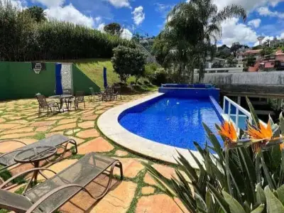 Imóveis em Vila Castela
