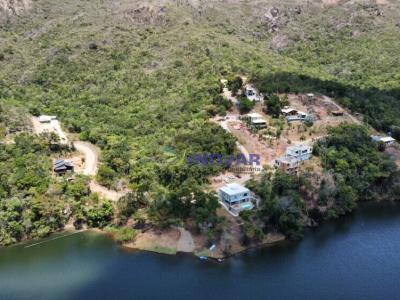 Lote / Terreno com 0 quartos em Zona Rural