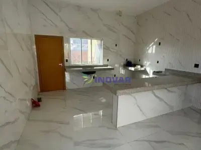 Casa com 3 quartos em Cidade Universitária