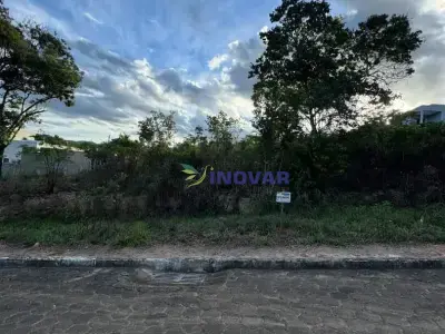 Lote / Terreno com 0 quartos em Recando do Jambreiro