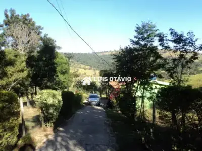 Fazenda com 0 quartos em Zona Rural, Mateus Leme - 130000m²