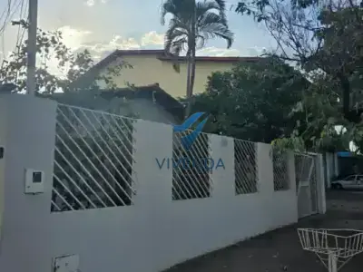 Casa com 3 quartos em Jardim Europa