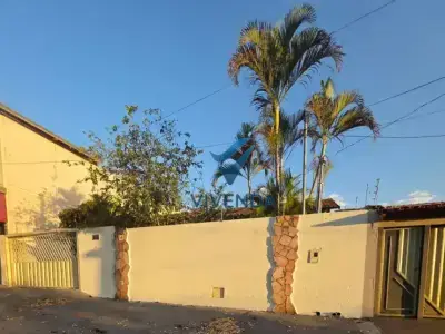 Casa com 3 quartos em Jardim Europa