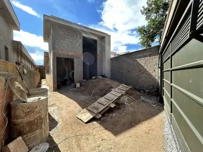 Casa em São Dimas