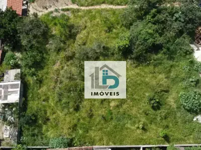 Lote / Terreno com 0 quartos em Vale das Acácias