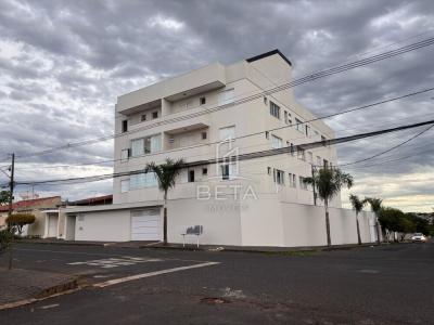 Apartamento com 2 quartos em Pampulha