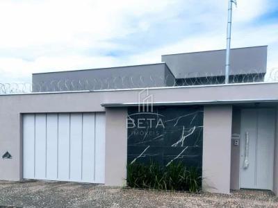 Casa com 3 quartos em Novo Mundo