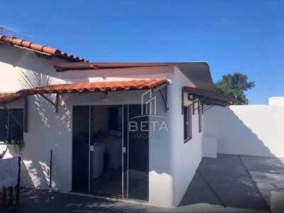 Casa com 3 quartos em Shopping Park