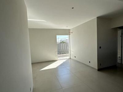Apartamento com 3 quartos em Novo Mundo