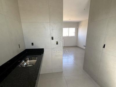 Apartamento com 3 quartos em Novo Mundo