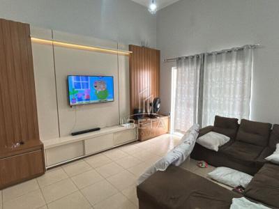 Sobrado com 3 quartos em Centro
