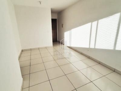 Apartamento com 2 quartos em Jardim Holanda