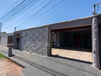 Casa com 4 quartos em Planalto