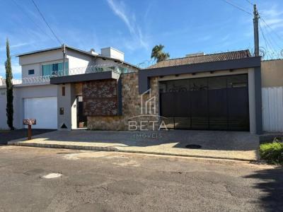 Casa com 4 quartos em Panorama