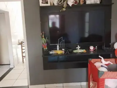 Casa com 4 quartos em Jardim Brasília