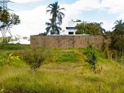 Área com 0 quartos em Jardim Inconfidência