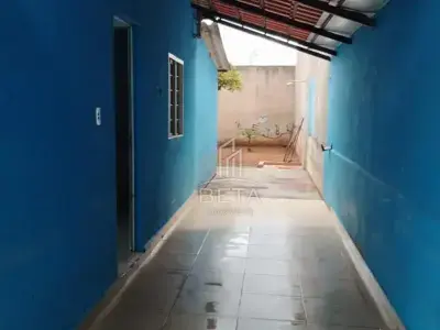 Casa com 2 quartos em Shopping Park