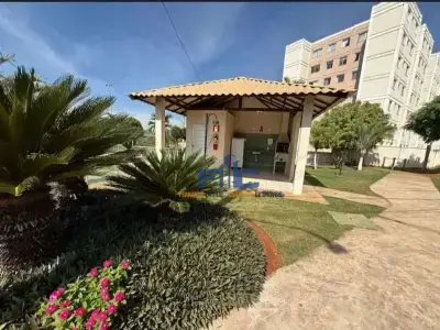 Apartamento com 3 quartos em Vale das Palmeiras