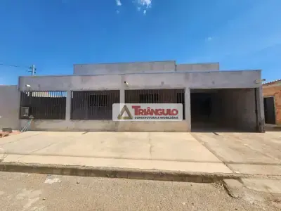 Casa com 3 quartos em Triunfo, Confresa - 240m²
