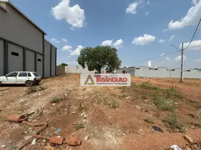 Lote / Terreno com 0 quartos em Setor Tropical, Confresa - 1m²