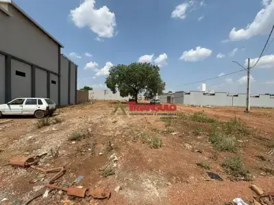 Lote / Terreno com 0 quartos em Setor Tropical, Confresa - 1m²