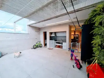 Cobertura com 3 quartos em Campo Alegre