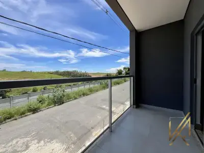 Casa Geminada com 2 quartos em Parque Bandeirantes