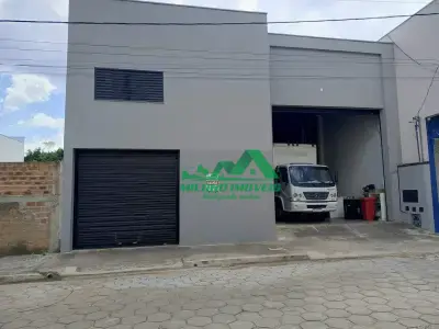 Galpão com 0 quartos em Centro, Jacutinga - 0m²