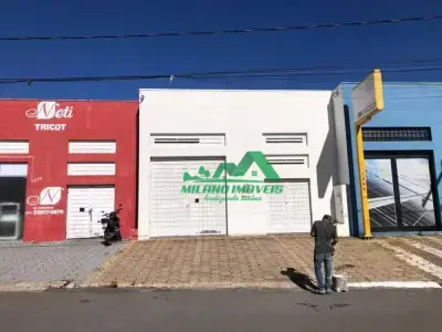 Galpão com 0 quartos em Portal das Estâncias, Jacutinga - 1m²