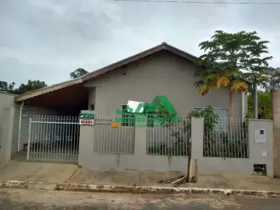 Casa com 3 quartos em Jardim Colina, Jacutinga - 1m²