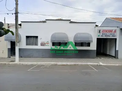 Casa com 4 quartos em Centro, Jacutinga - 0m²